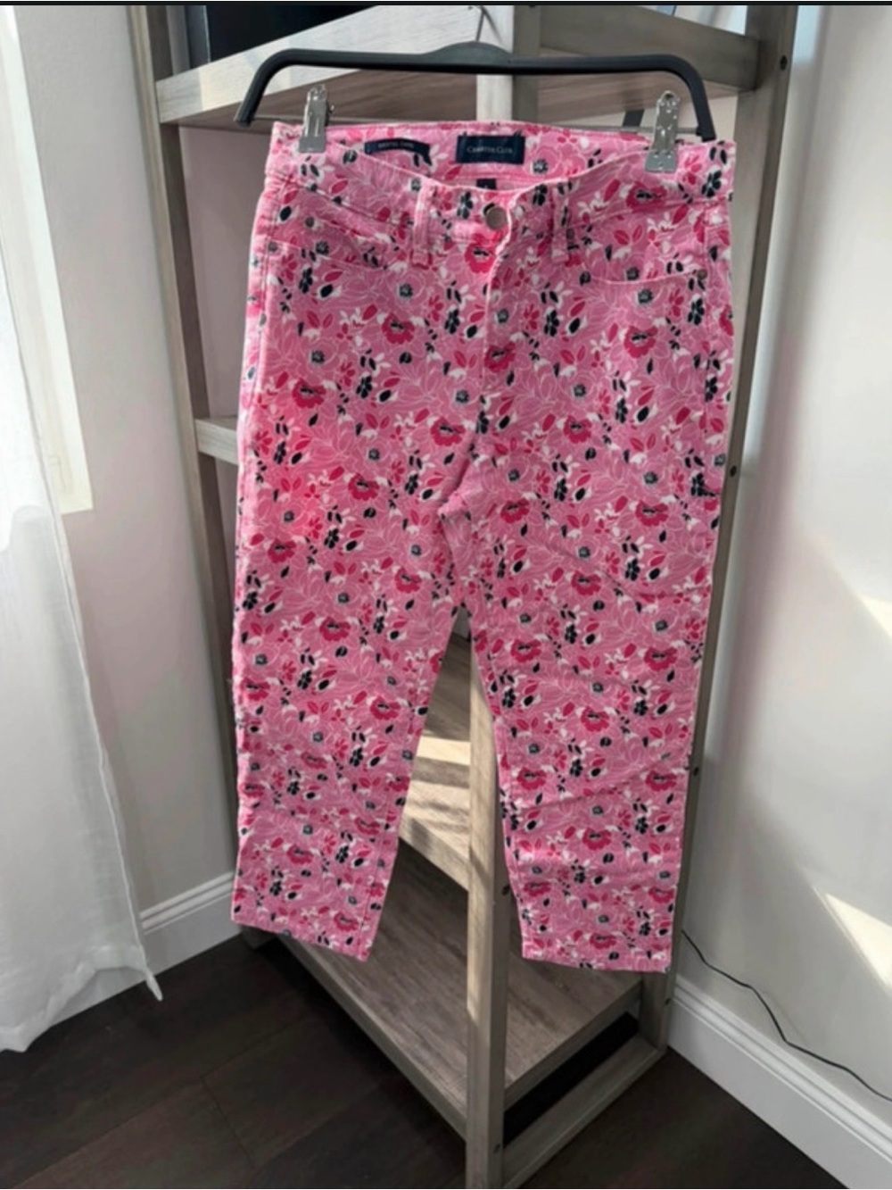 Pink Floral Pants/Cropped Pants/